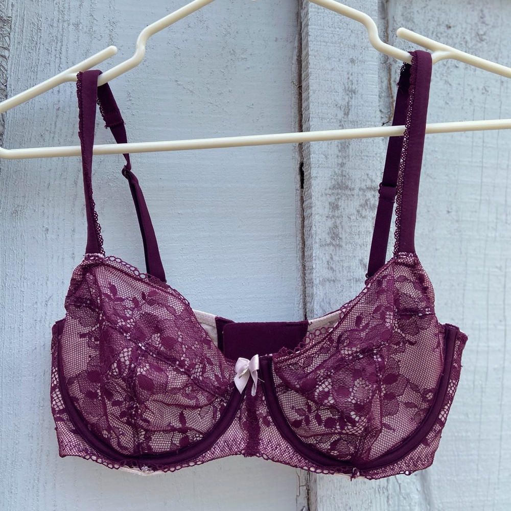 Victoria’s Secret ♥️ Body by Victoria Unlined Demi Lace Underwire Bra